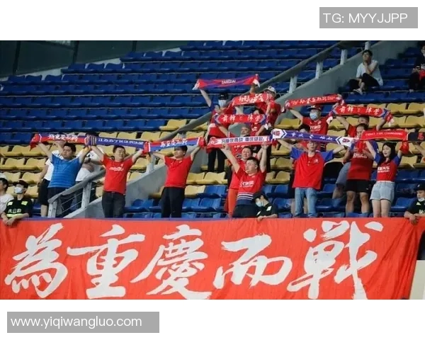 重庆羽毛球队包夹战术分析与成败得失探讨